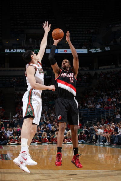 仅帮助球队 仅帮助球队