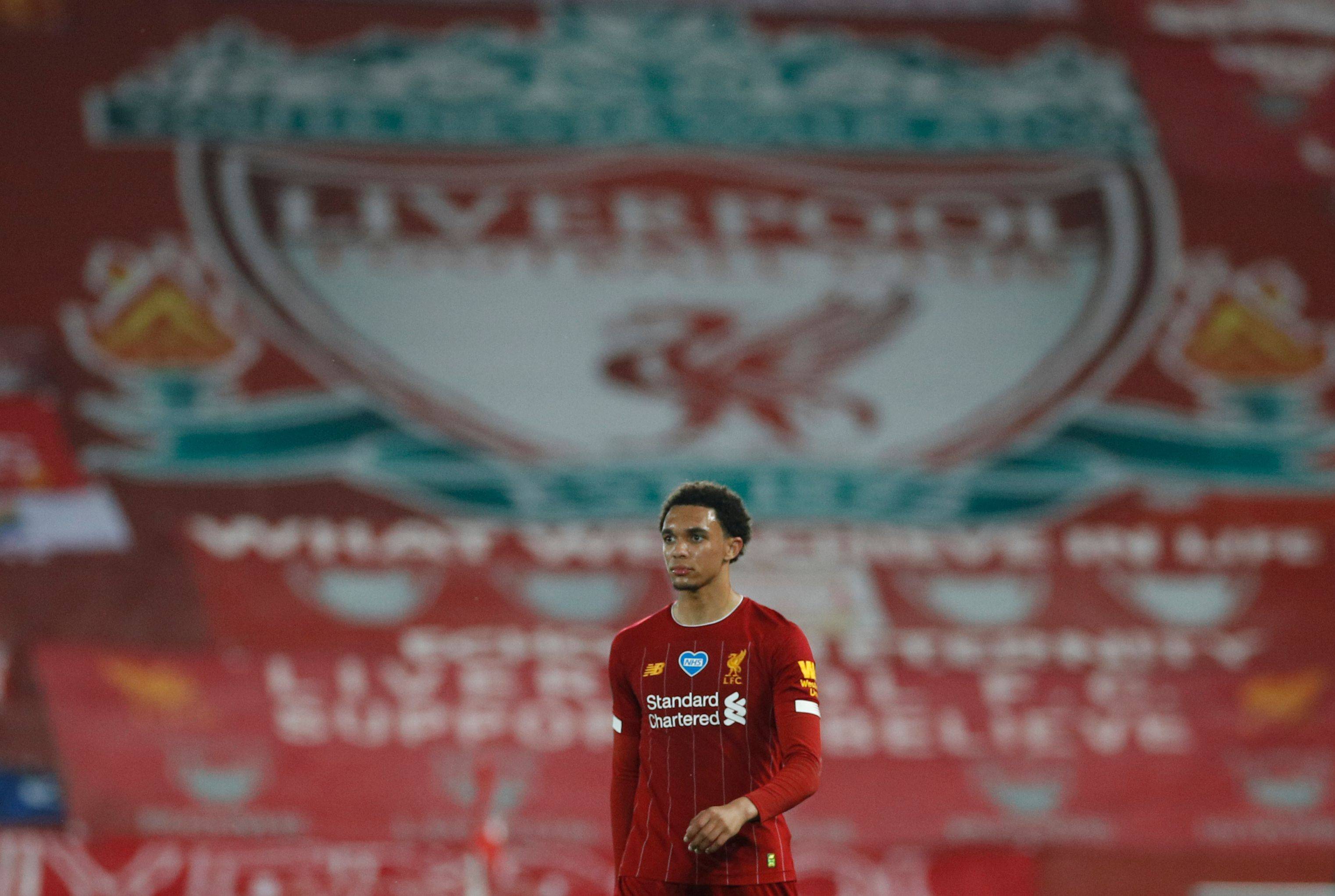 她通过不断 她通过不断