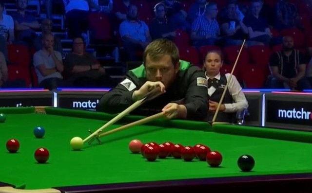 跑赢了热闹 跑赢了热闹